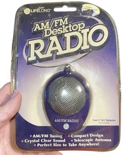 VNTG Lifelong Am/Fm Desktop Radio NIP FB25