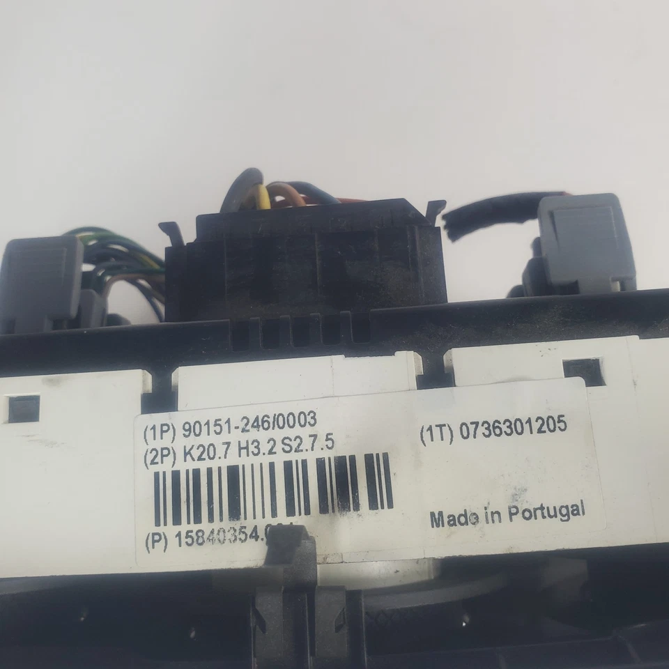 06-10 Hummer H3 H3T tablero ventilación aire radio control panel bisel 90151-246 Foto 3 de 4