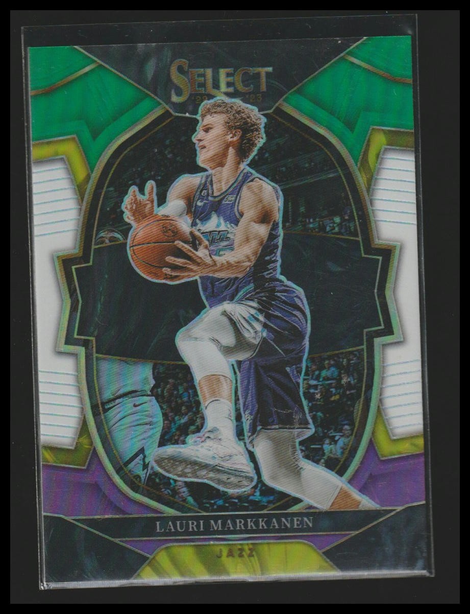 2022-23 Panini Select #45 Lauri Markkanen Green White Purple Prizms