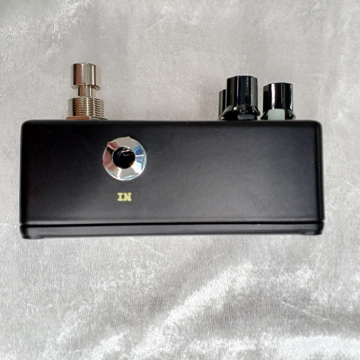 Dunlop JHW3M UNI-VIBE MINI Guitar Pedal by Hendrix-Classic Dunlop JHW3M UNI-VIBE MINI Guitar Pedal by Hendrix-Classic
