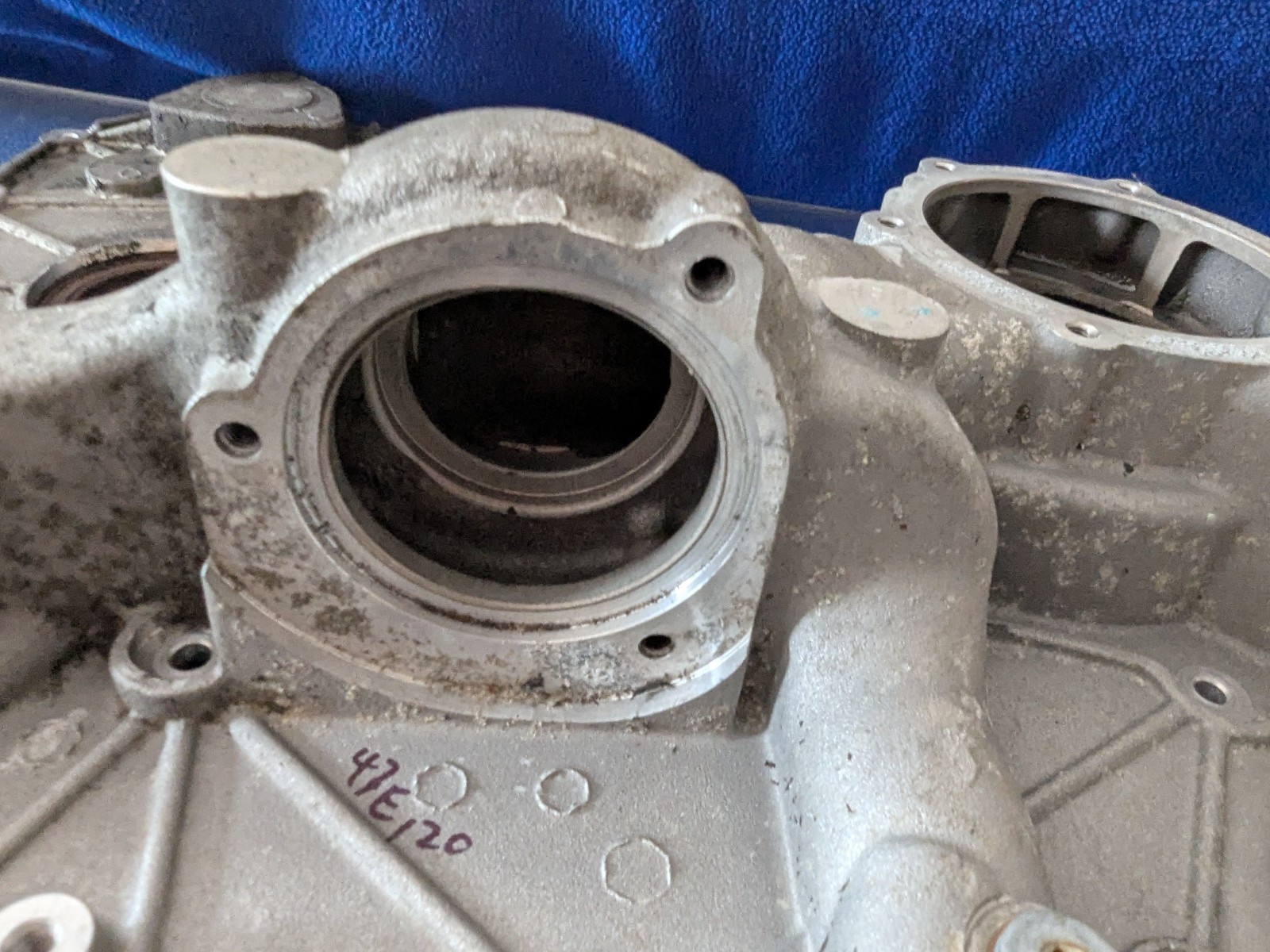 Maserati GranTurismo 2009-2019 Engine cover
