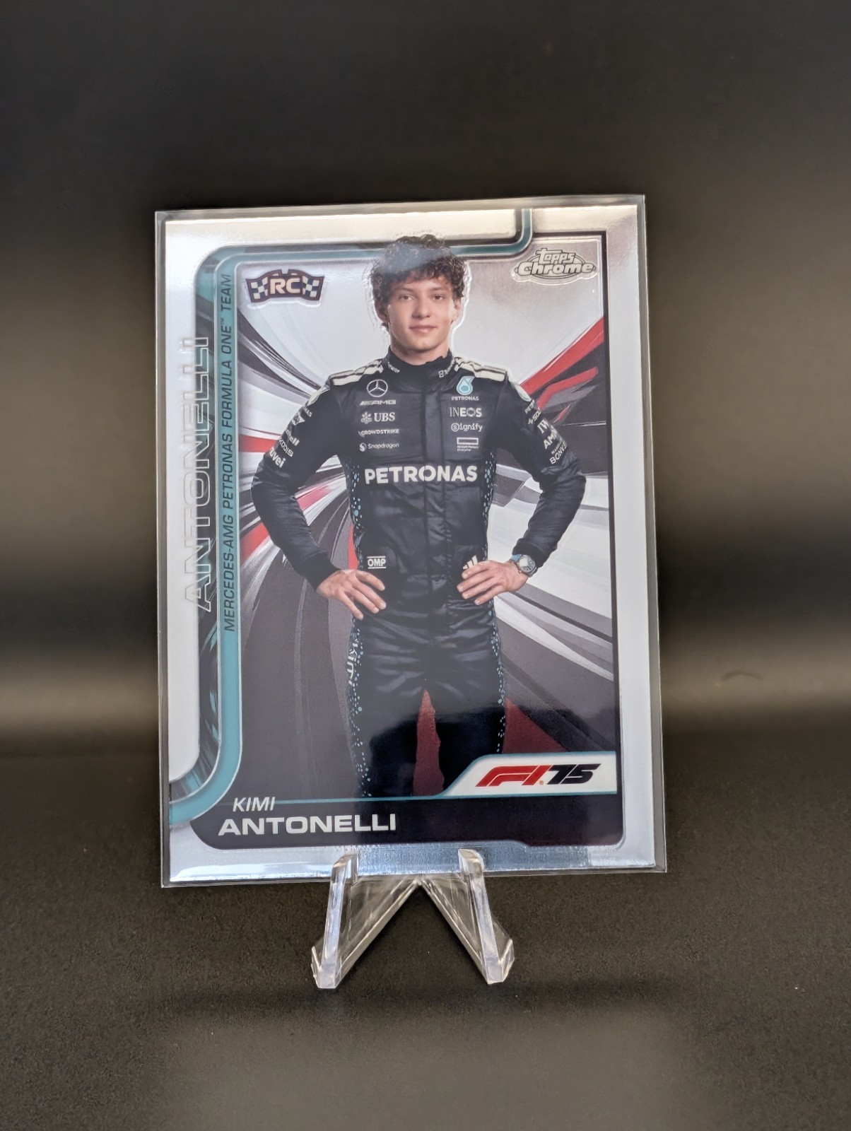 2025 Topps Chrome Formula 1 #8 Kimi Antonelli Portrait RC