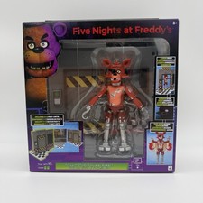 Five Nights at Freddy’s FNAF Playset Foxy With Office Jazwares Articulated
