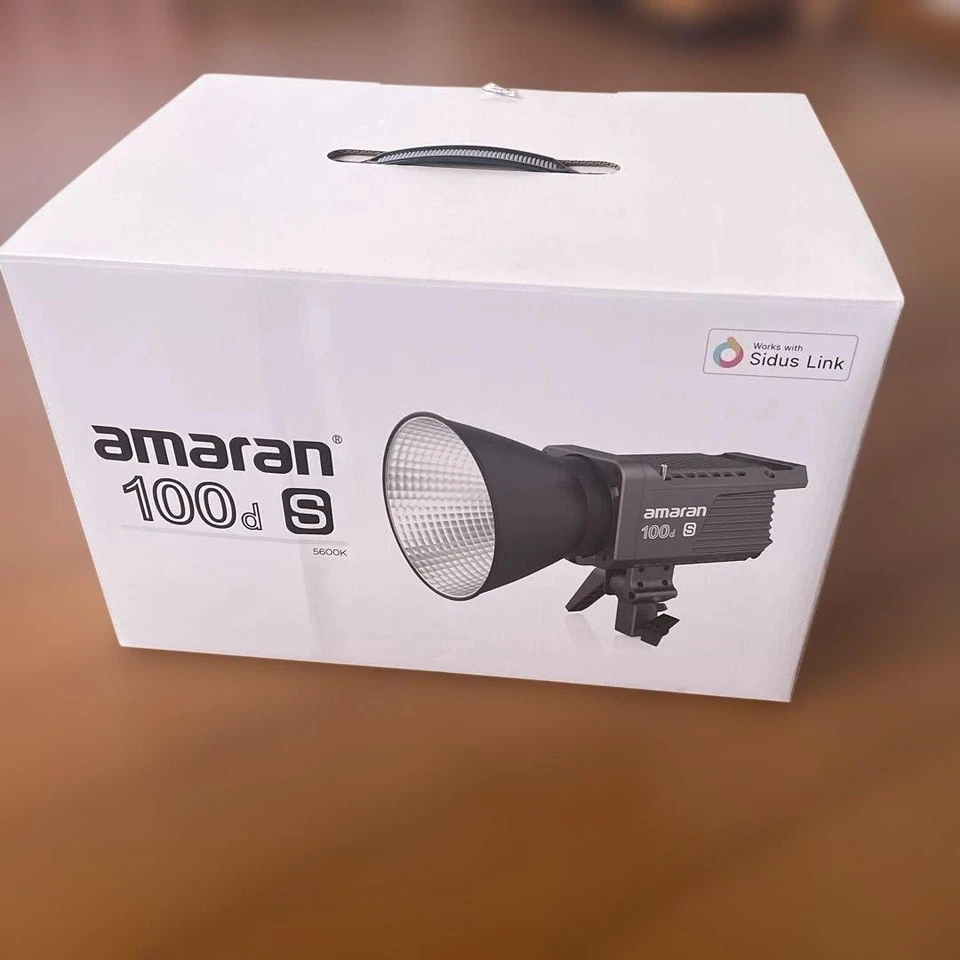 [Aputure] Amaran 100d-S model with conversion adapter - Image 2 of 3