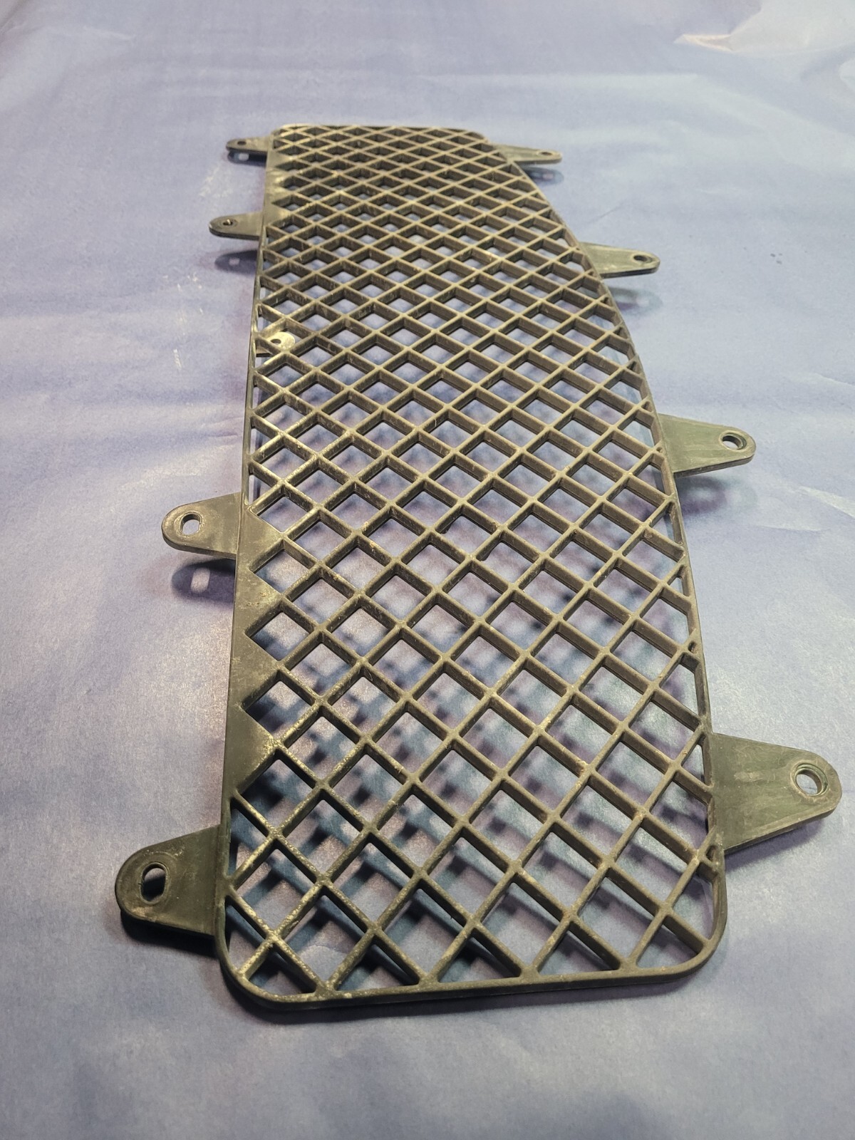 2014-2017 MASERATI GHIBLI FRONT BUMPER INNER GRILLE 670006937 - OEM