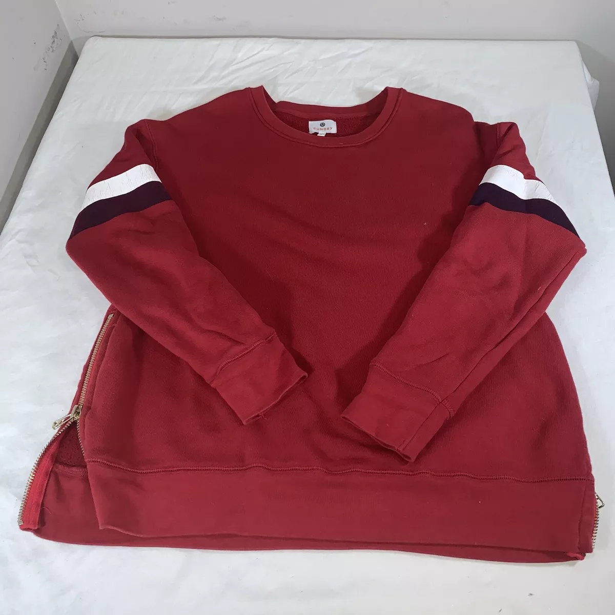 Women's sweatshirt with side zippers hot sale