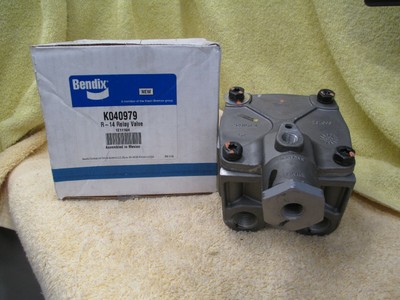 Bendix K040979 R 14 Relay Valve New No Core Charge D11 Ebay