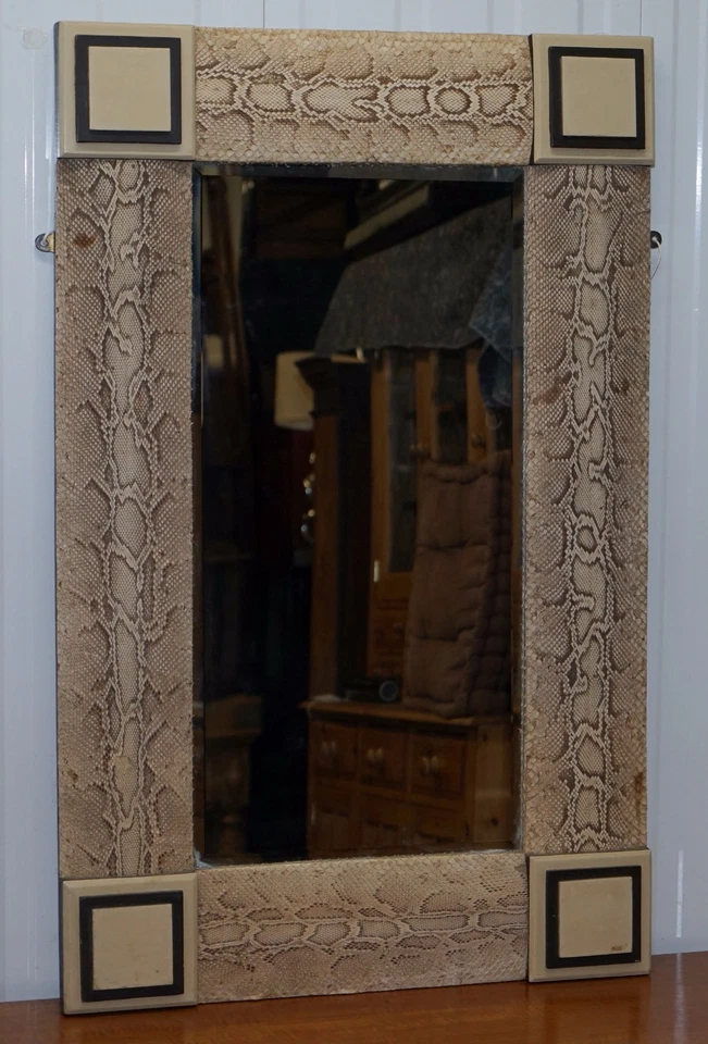 RARE VINTAGE SNAKESKIN MIRROR UPHOLSTERED ON SOLID WOOD ANTIQUE TIMBER FRAME - Image 2 of 4