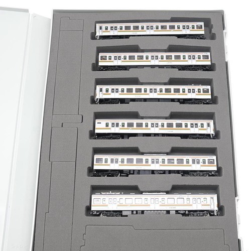 Juego central vehículo Takasaki serie TOMIX JR 211 6 coches 94646 237830 | Zustand: Used
