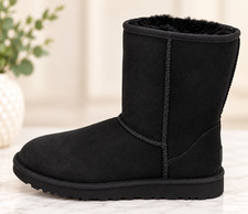 UGG Classic Short II Boot for Women Size 6 BLACK