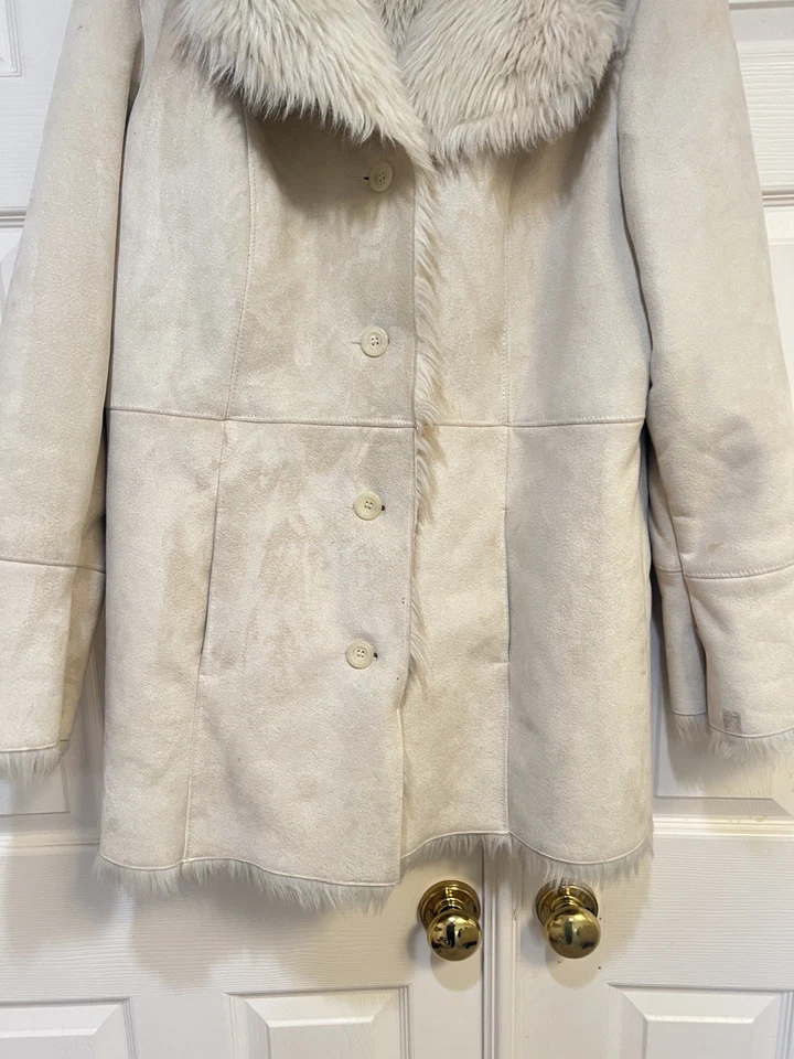 Abrigo beige imitación gamuza piel ribete botón delantero para mujer grande invierno cálido Foto 4 de 4