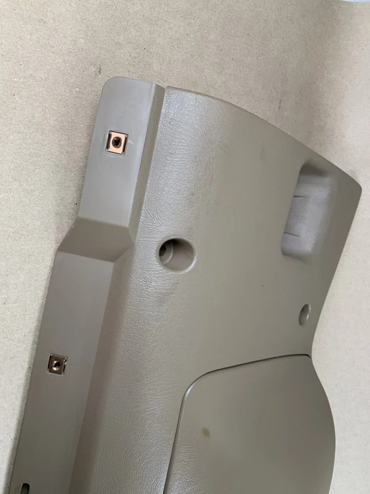 98-04 Chevrolet S-10 Blazer Columna de Dirección Rodilla Borde Refuerzo OEM Tostado Foto 3 de 4