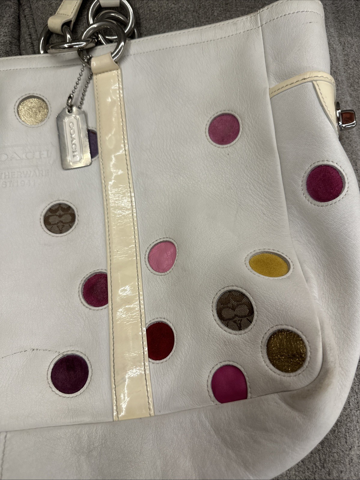 COACH 3678 Dot Gallery Tote Bag Ivory Multicolor Patent Leather Logo thumbnail 2