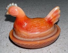 Boyd Crystal Art Slag Glass Chicken HEN on NEST 3 Inch HON 2 #2 Tomato Crème