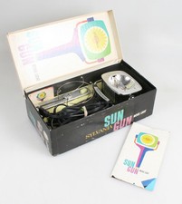 SUN GUN OUTFIT. CINE LIGHT AND BRACKET. IN ORIGINAL BOX.