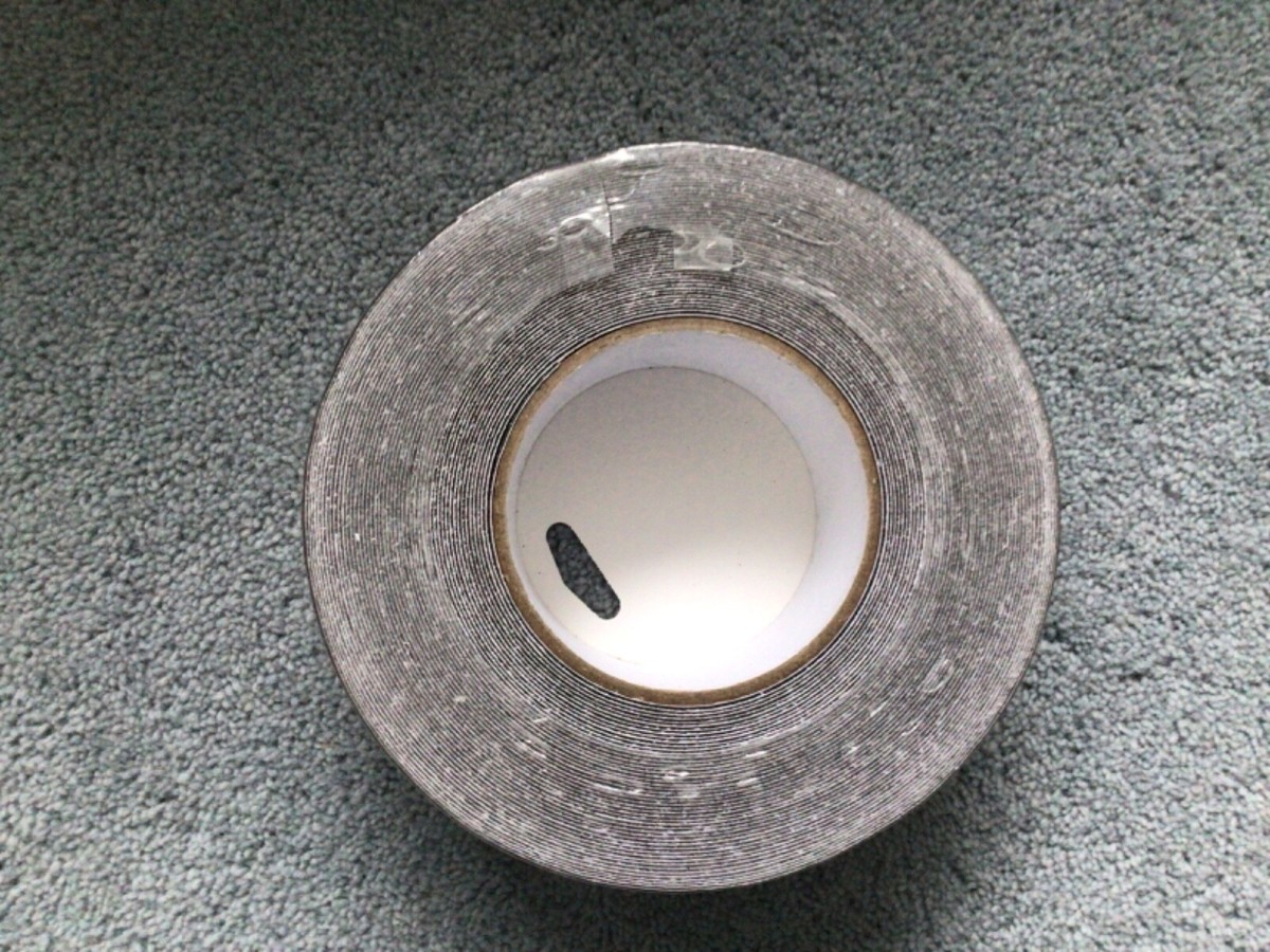 LINCONSON 1 Inch X 60 Feet Anti Slip Grip Tape & Slip Resistant Stairs Tread /Step Abrasive Grit Tape Non Slip Traction Adhesive Roll Commercial Grade Traction Indoor & Outdoor-Black & Yellow 80