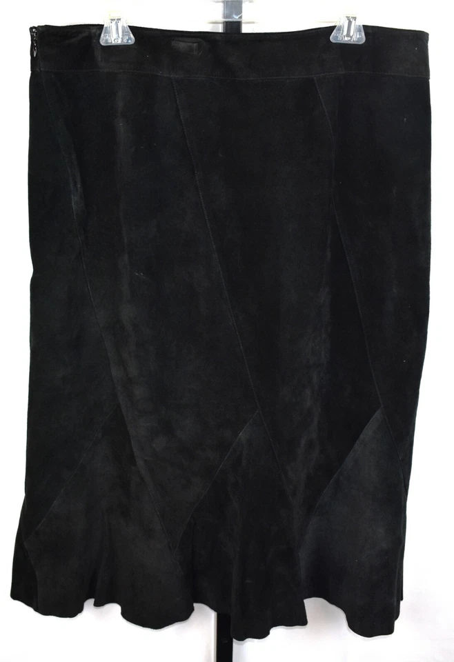 Saia Aline Vintage Camurça Tamanho 14 Preta Couro Real Midi - Imagem 2 de 4