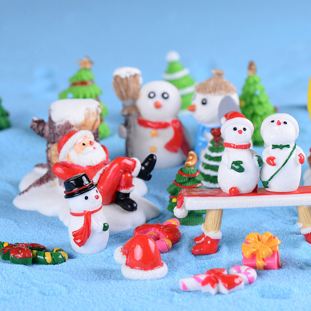 11 PCS Miniature Christmas Figurines Snowmen Christmas Decorations