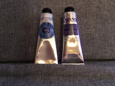 L'Occitane Creme Mains Sheabutter & Lavander Paar Handcremes je 12 ml.