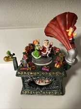 Christmas Gramophone Music Box Santa & Mrs Dancing Rotating Jingle Bell Rock