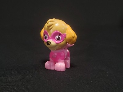 Skye - Spin Master Nickelodeon Nick Jr Paw Patrol 1.5'' Toy Figure