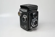 Yashica Model A TLR Camera w/ Yashikor 80mm f3.5 Lens #G100