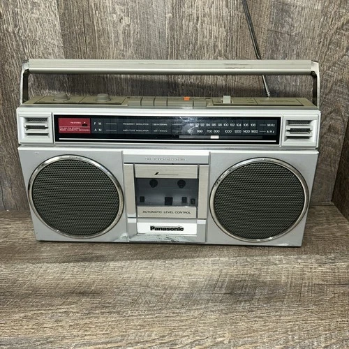 Vintage Panasonic RX 4920 Boombox Parts As Is!