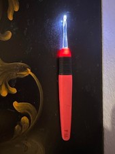 Crochet Hook Illuminated Pink 4.0 F