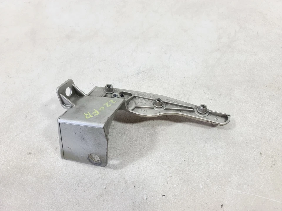 17-20 JAGUAR F-PACE SUPORTE DE MONTAGEM PARA-LAMA DIANTEIRO DIREITO DO LADO DO PASSAGEIRO FABRICANTE DE EQUIPAMENTO ORIGINAL - Imagem 3 de 4