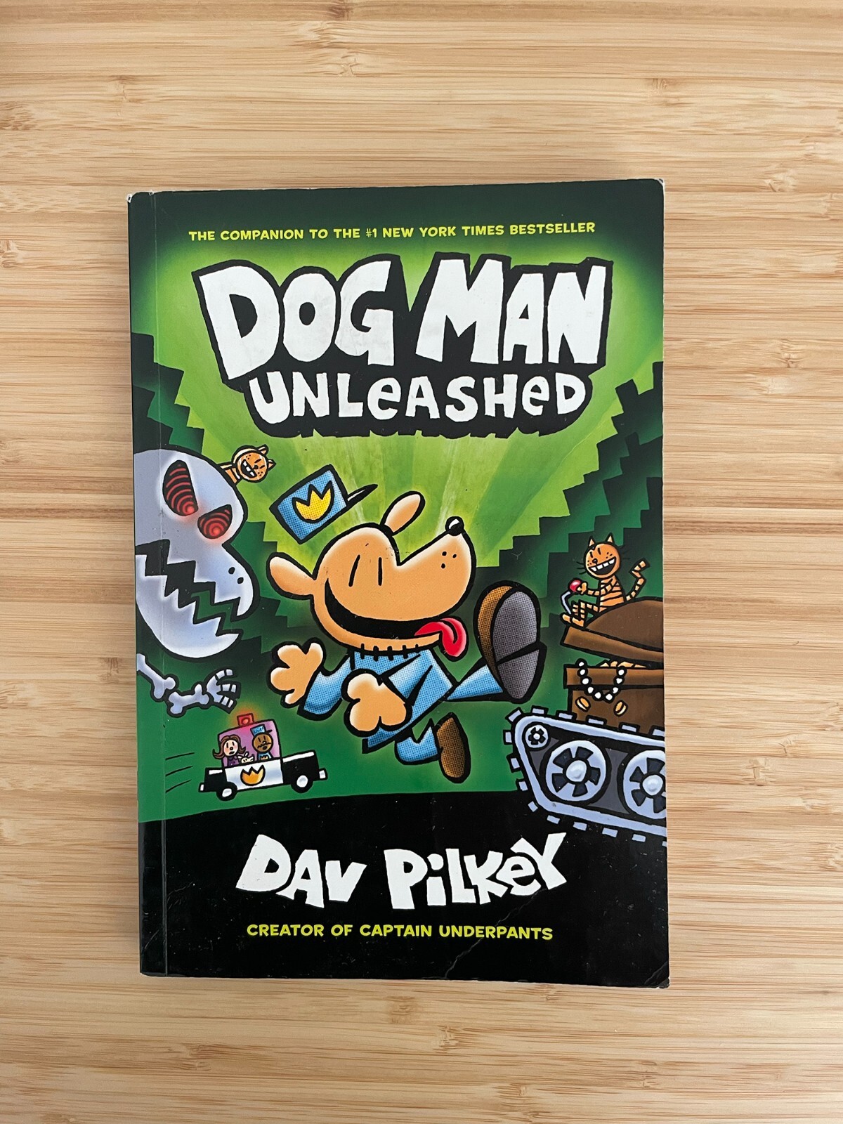 Dog Man 10 book collection in good condition. 3 Hard & 7 paperback