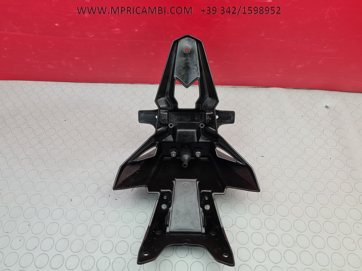 LICENCE PLATE FRAME HOLDER FRAME 63113-37H00-000 SUZUKI GSXR 750