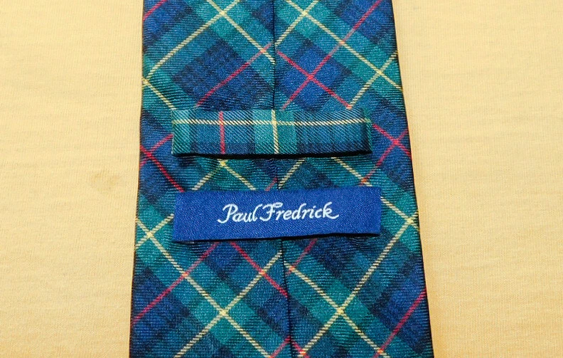 PAUL FREDRICK HECHO EN ITALIA CORBATA A CUADROS MULTICOLOR - CORBATAS - CORBATAS DE DISEÑADOR. Foto 3 de 3