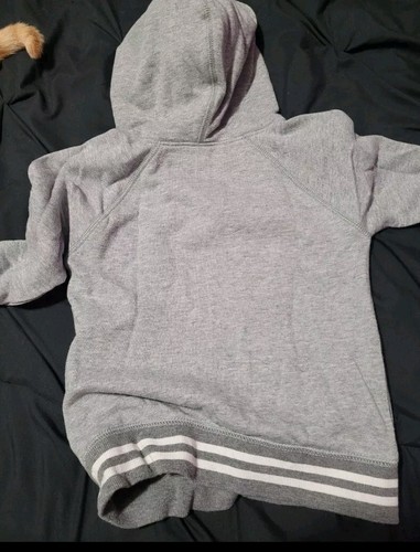 Gymboree Boys Valentine's Mom Hoodie - Picture 2 of 3
