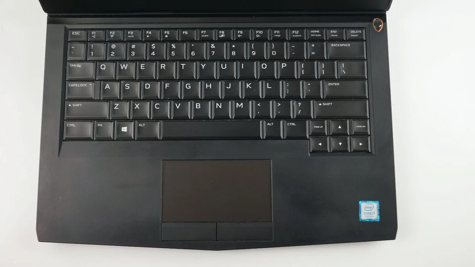 Alienware Gaming Laptop, i7 Quad Up To 3.8 32GB RAM 512GB SSD 13.3"  Geforce GTX - Image 4 of 4