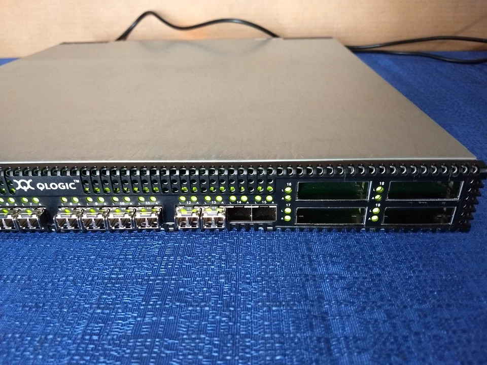 QLogic SANbox 5602 SB5602-20A N 16 Port Switch - Image 3 of 4