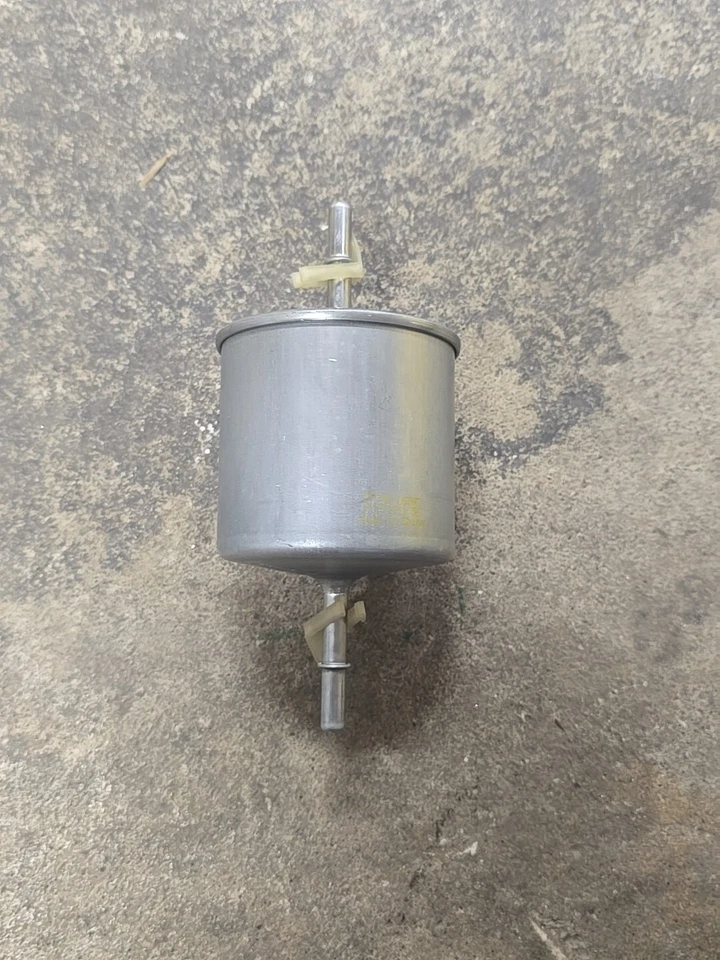 FILTRO DE COMBUSTÍVEL CHAMP G6367 Compatível com 91-97 Ford Bronco Mazda Navajo Mercury Mountaineer - Imagem 2 de 4