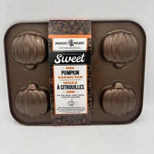 Nordic Ware Seasonally Sweet Mini Pumpkin Baking Pan Mold Cake Halloween Autumn 