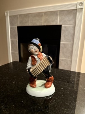 Herend Hungarian Peasant Boy Playing Accordion Porcelain Figurine 8.5'' 5422
