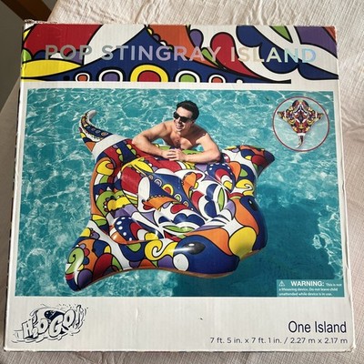 H2OGO! POP Stingray  Island Pool float 7 ft 5in x 7th 1 in NEW IN BOX