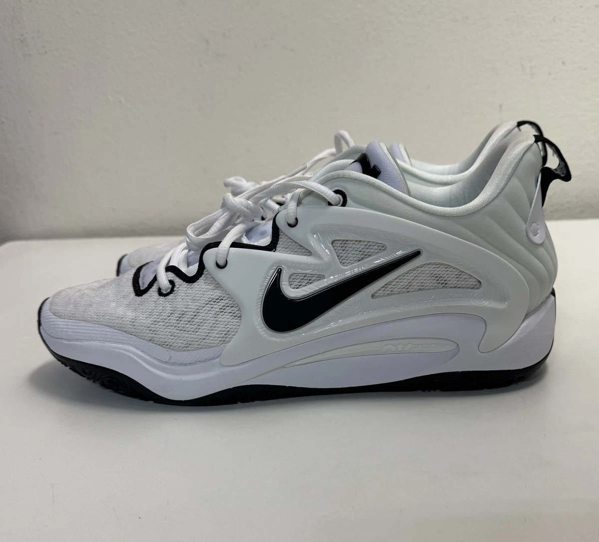 Preços baixos em Nike KD 15 TB White Black | eBay