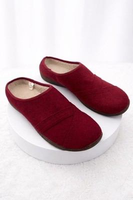 L.L. Bean Slippers Womens Size 11 Red Slip On Wool Mules  Scuffs Cozy Warm