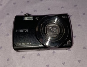 Fujifilm F100 | eBay