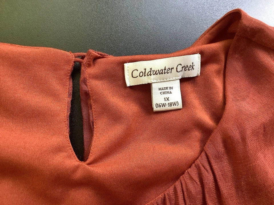 Camiseta sin mangas Coldwater Creek talla 1X naranja oxidada plisada brillante Foto 3 de 4