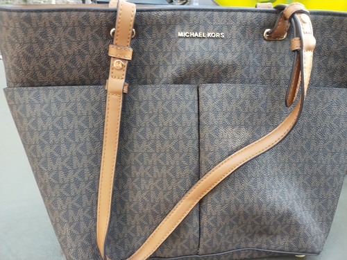 Michael Kors Signature Bag, slightly used Tote Bag Brown Classic