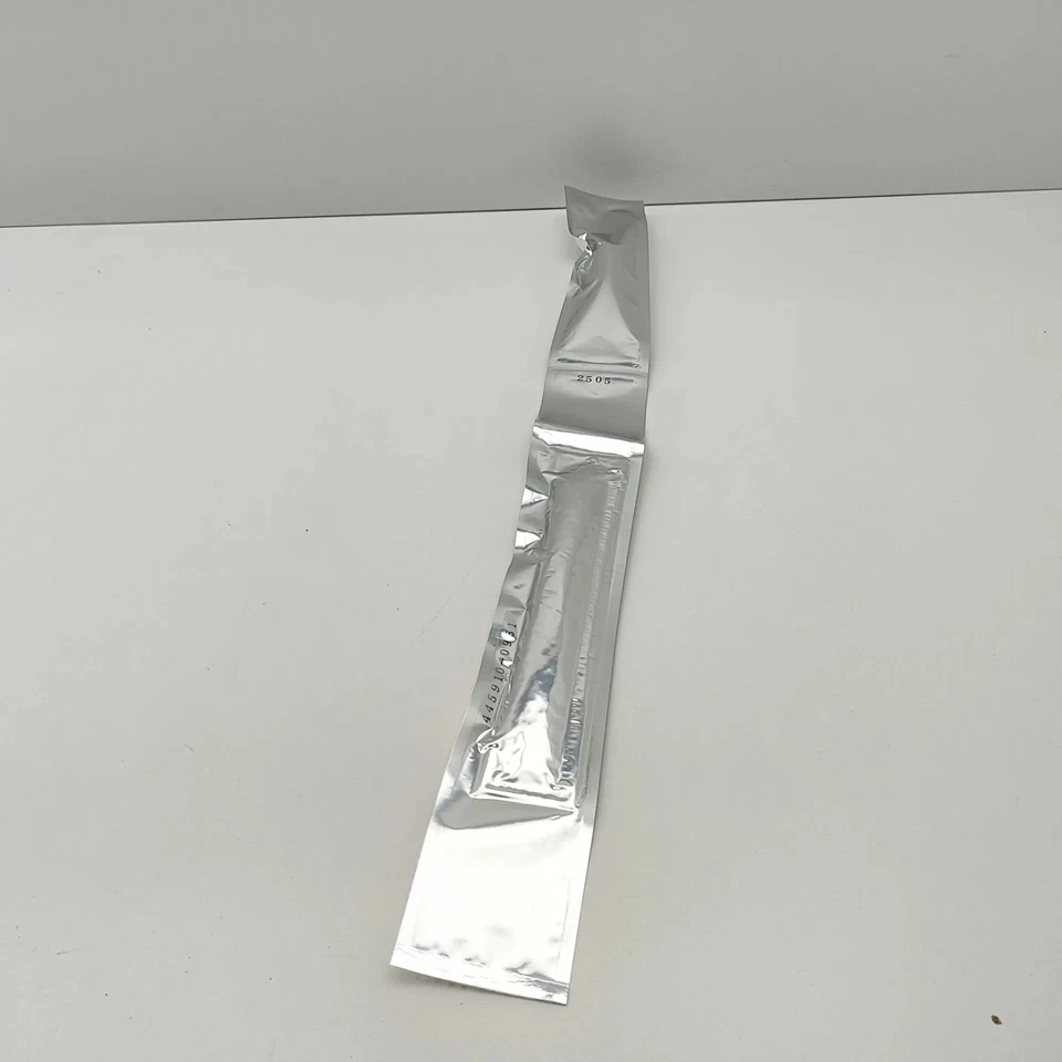 TOYOTA RAV 4 V XA50 A/C Receiver Dryer 8847412010 NEW GENUINE - Image 2 of 4