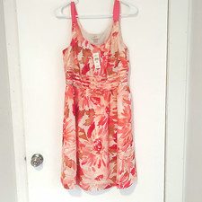 LOFT Pink Floral Chiffon Fit & Flare Pleated Lined Dress Size 8 Knee