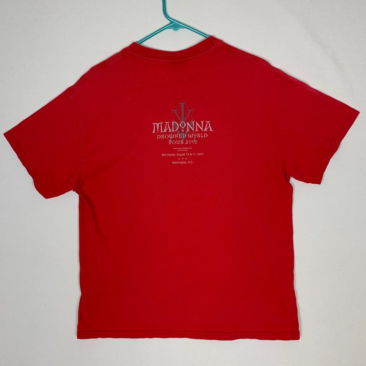 Vintage Madonna Drowned World Tour 2001 Washington DC Red T-shirt