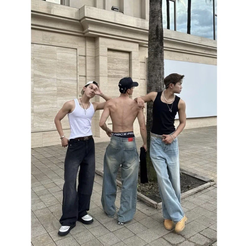 Grind wash BAGGY jeans - Whose wash jeans - Image 2 of 4