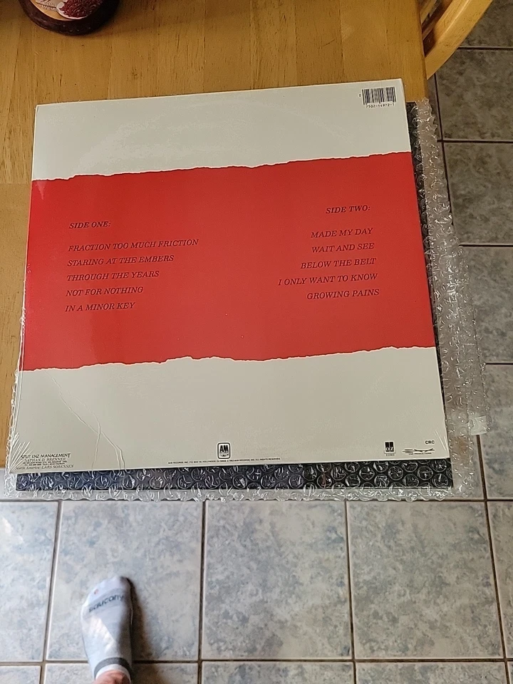 Tim Finn. Escapade. Factory-sealed. 1983 - Image 2 of 2