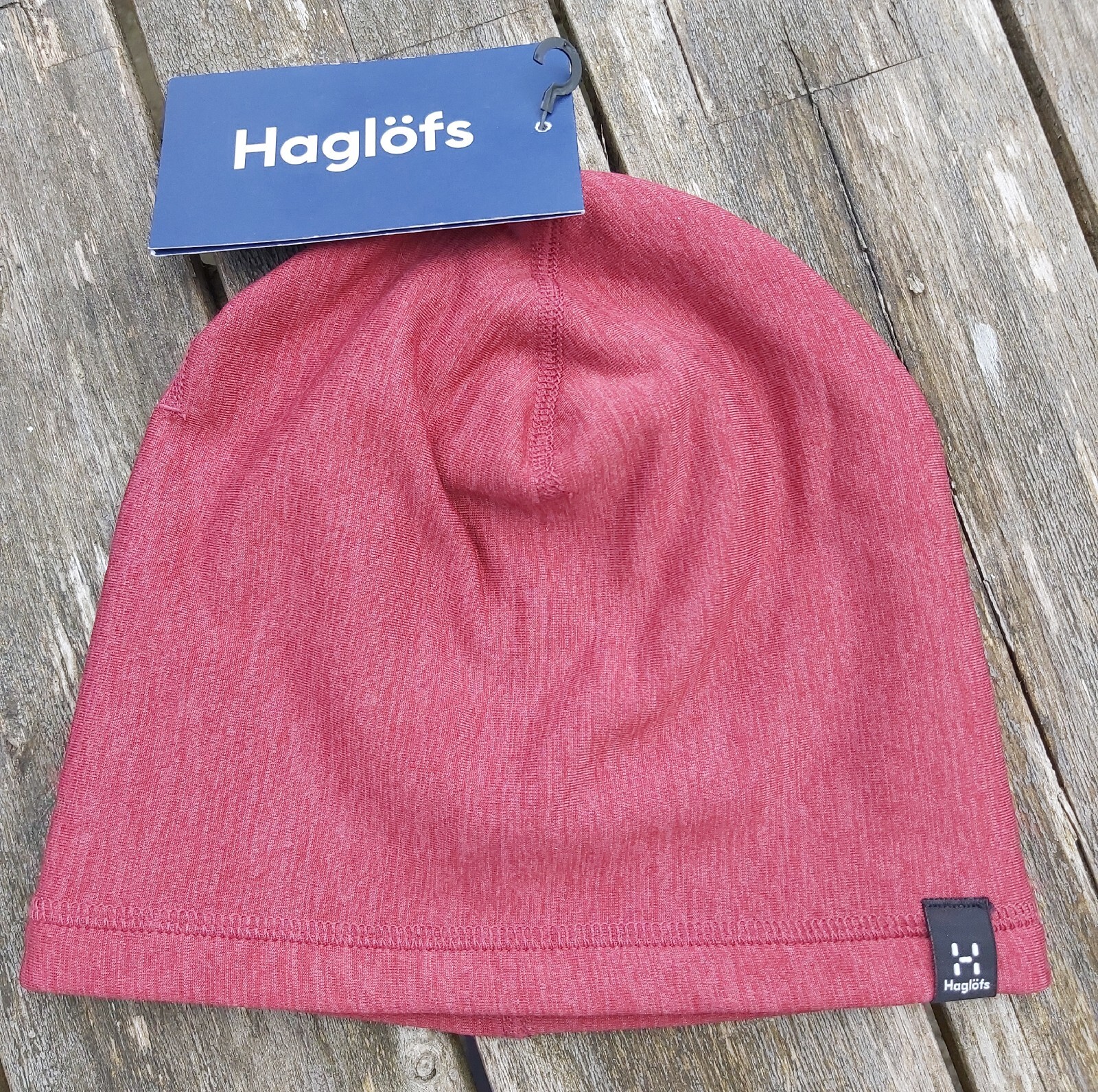 Genuine M/L HAGLOFS of SWEDEN Brick Red Skull BEANIE Unisex Hat Toque